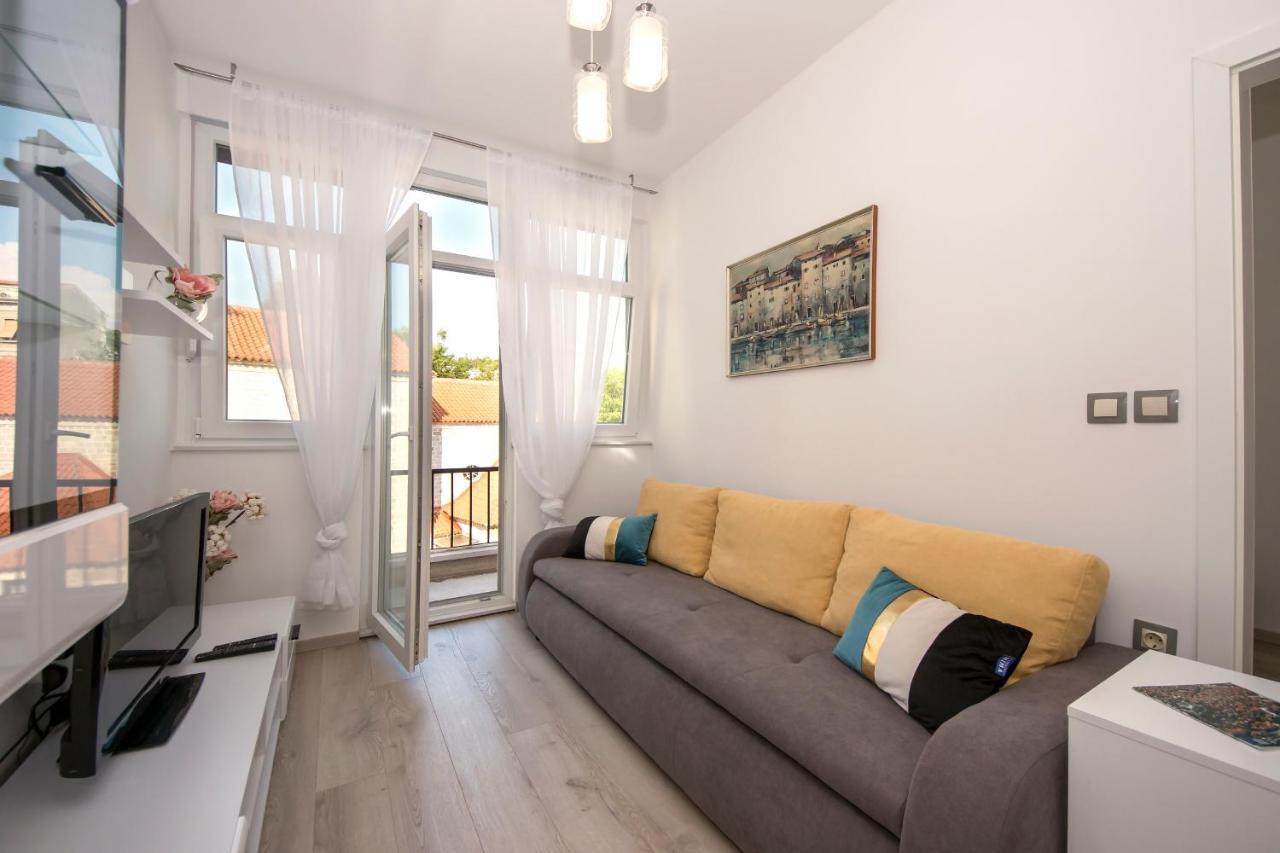 Sibenik City Center Apartment Sonia Екстериор снимка